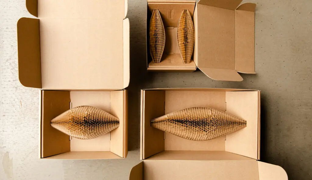 Flexi-Hex insert lock box