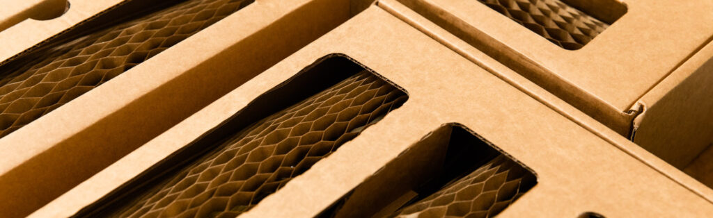Flexi-Hex detailed photograph of a kraft Window Box and honeycomb protective sleeves
